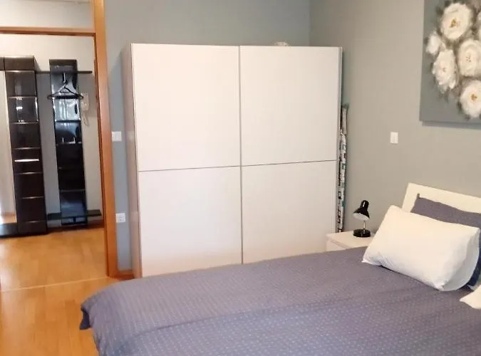 Laura Apartament *